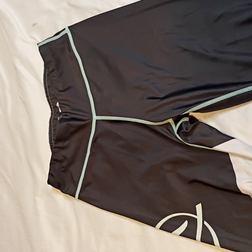 Fuji Workout Wear Leggings Small